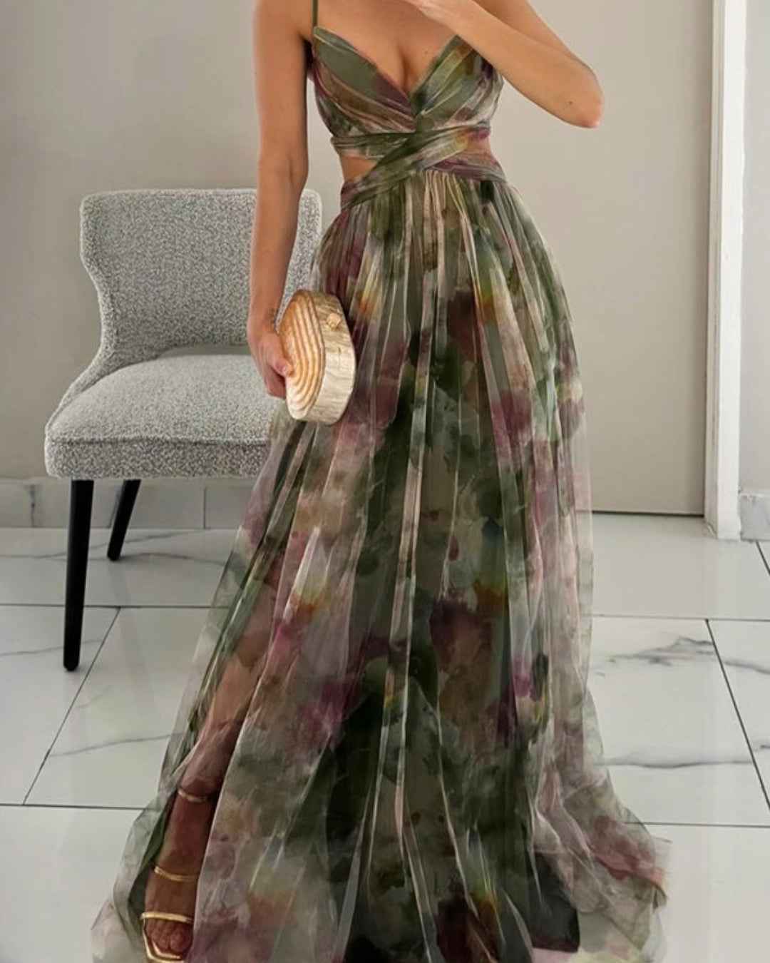 Giselle - Izcila Maxi kleita ar ziedu rakstu