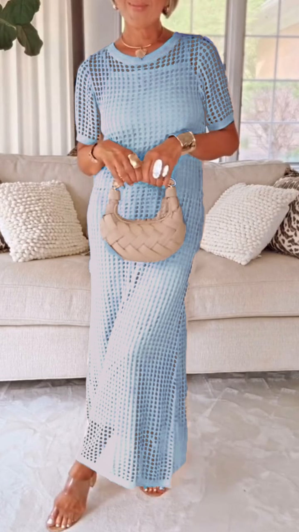 Eleganta Kleita ar Atvērtām Plecu Daļām Boaty Neck Stilā Divdaļīgā Izpildījumā