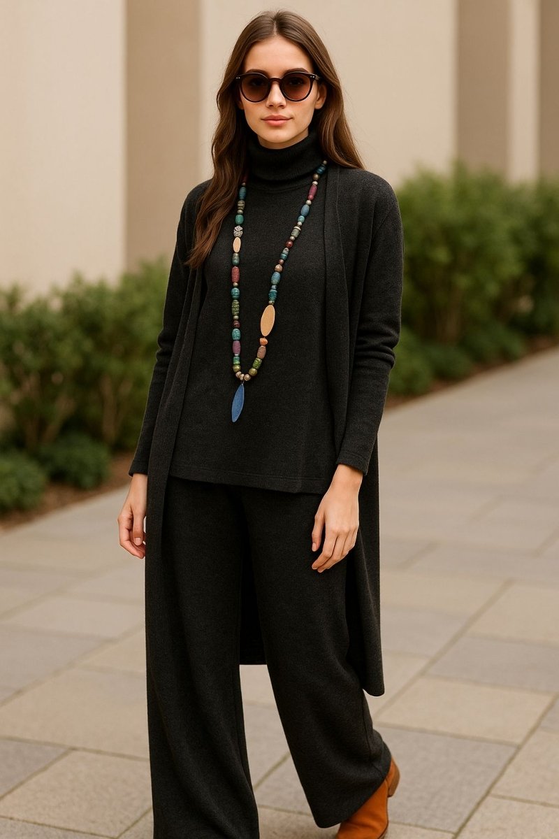 Aubrey kardigāns, augsta apkakle un bikses komplekts